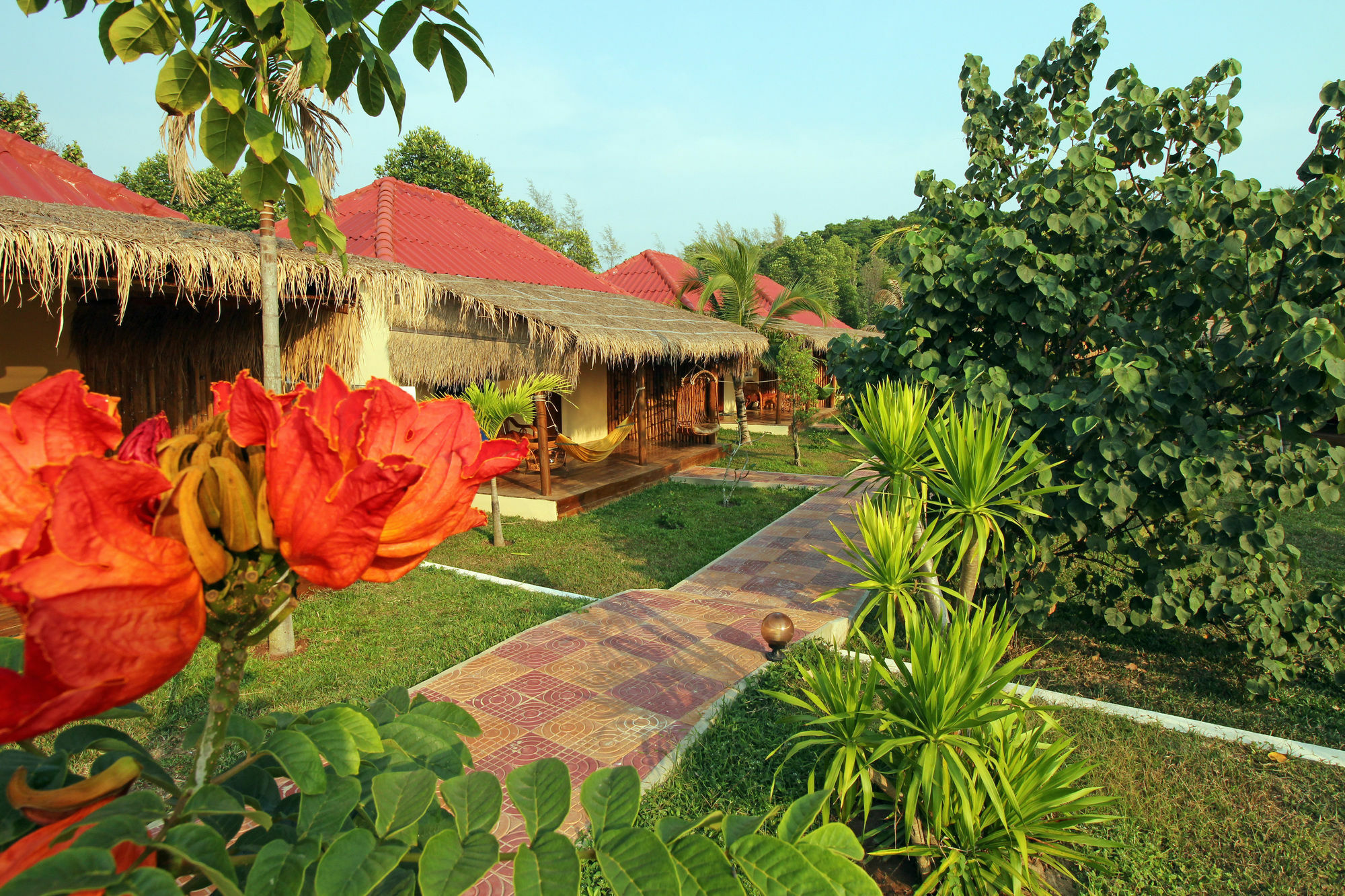 Sunset Lounge Hotel Sihanoukville Eksteriør billede