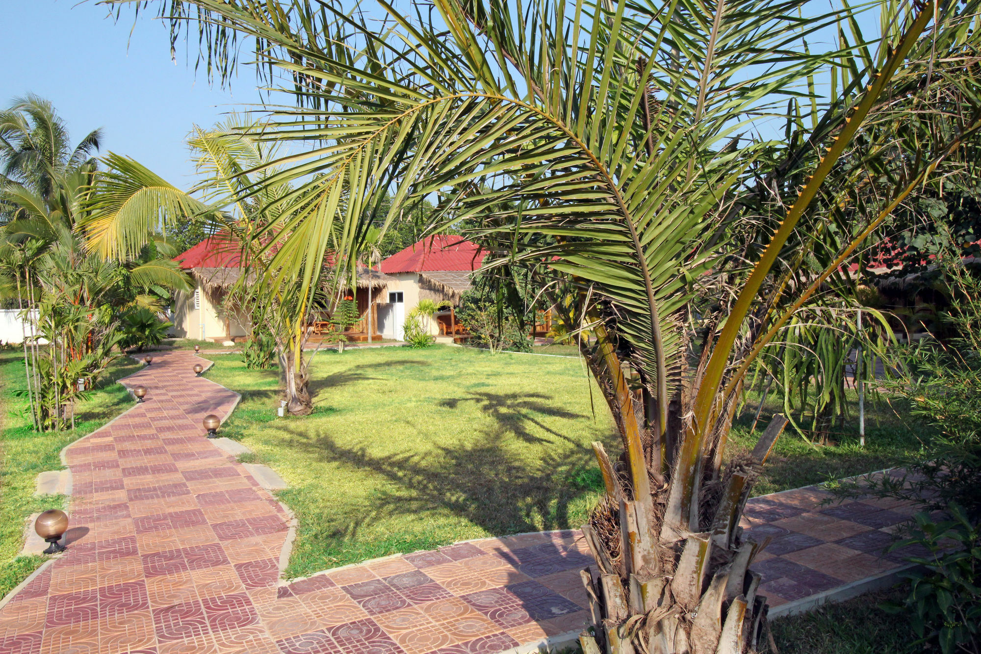 Sunset Lounge Hotel Sihanoukville Eksteriør billede
